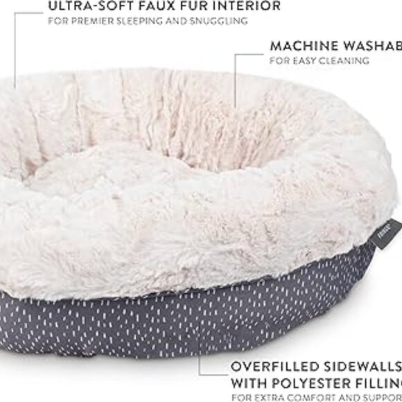 "Fringe Studio" Cushioned Pet Bed (Small) - Picture 8 of 8